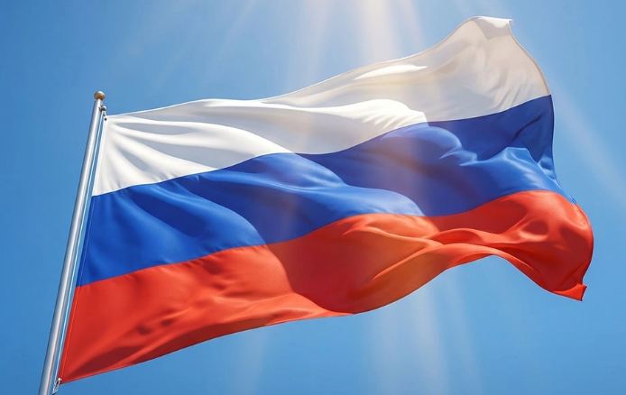 Председатель Общественной палаты Алтайского края поздравил жителей с Днём России