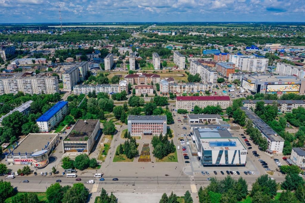 Сергей Приб поздравил бийчан с присвоением городу почетного звания